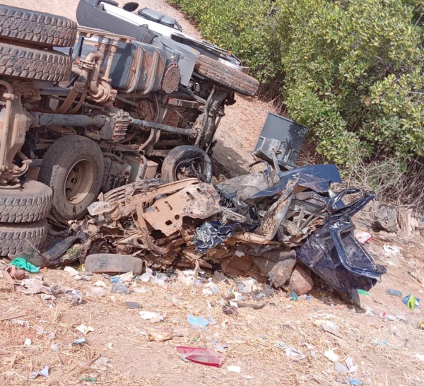 Mballing / Le bilan de l'accident survenu ce matin s'alourdit : le blessé évacué est finalement décédé (5 morts)