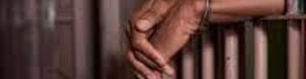 Mbacké- toute une famille qui se reforme au fond d'une prison  Maman et sa fille rejoignent Papa 