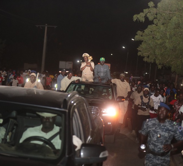 « Trophy Tour » : Bain de foule à Dahra jolof pour accueillir le trophée de la CAN,
