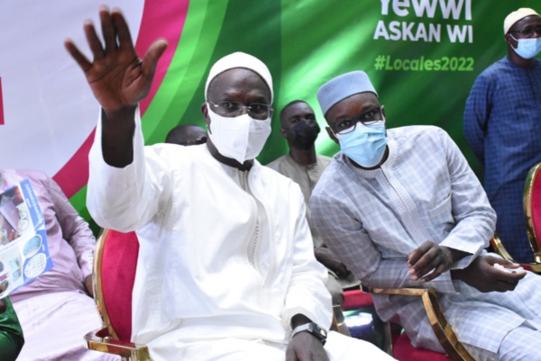 Yewwi Askan Wi : Sept partis fondateurs tirent sur Khaf et Cie et menacent…