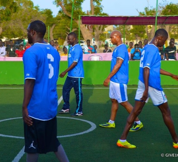 Thione Niang, Pape Diouf, Elhadj Diouf et Akon ont participé au match pour l’autosuffisance en riz : Les images...