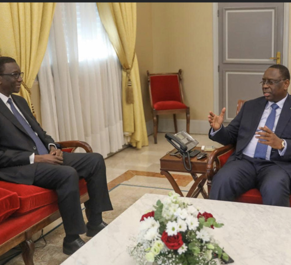 SÉNÉGAL : Décret portant répartition des services de l’Etat et du contrôle des établissements publics, des sociétés nationales et des sociétés à participation publique entre la Présidence de la République, la Primature et les ministères.  