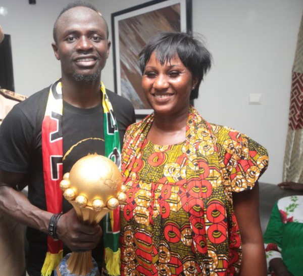SÉDHIOU / Mariama Souané (journaliste proche de Sadio Mané) : "Sadio Mané m'a donné des nouvelles rassurantes... Je l'ai appelé..."