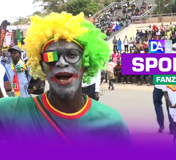 Fan zone au monument de la renaissance : les supporters sénégalais savourent la victoire des Lions.