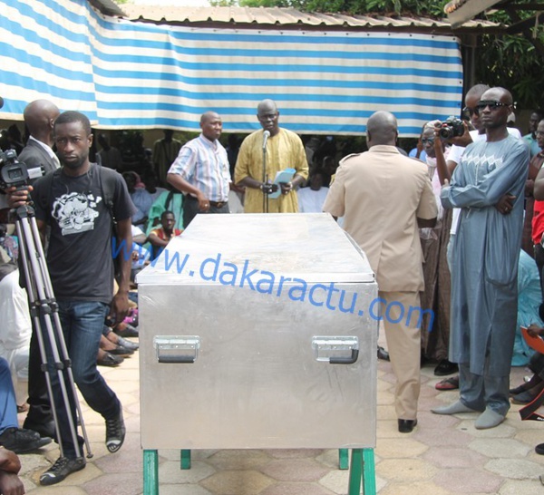 Les images de la levée du corps de l'étudiant Bassirou Faye à l'Hôpital Principal de Dakar