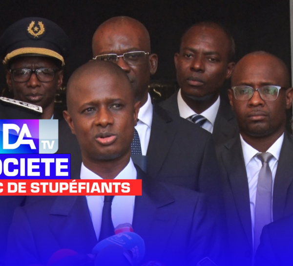 Trafic de stupéfiants : le ministre Antoine Diome et son homologue français démentent l’existence de mouvement entre les deux pays et invitent à taire les clichés.