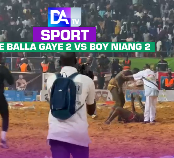 [VIDEO] Lutte : Boy Niang impose sa puissance à Balla Gaye 2 qui mord la poussière à l’arène nationale