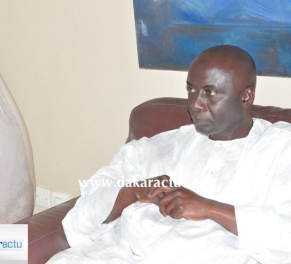 Rougui Bousso, responsable de l'APR : "Idrissa Seck n'a pas d'entorse (...) La vérité est qu'il a changé de confrérie et évite d'aller prier dans une mosquée Tidiane (...)"