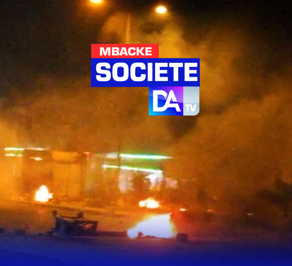 VIOLENCES À TOUBA-  Les locaux de la Sonatel en partie saccagés… Les boutiques de Senchan et de Total totalement dévalisées… une station brûlée…La mairie sur le qui-vive !