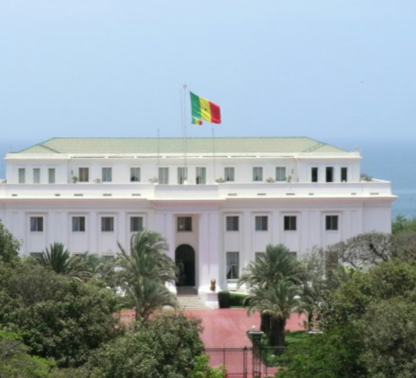 Au nom de la République et de la Démocratie