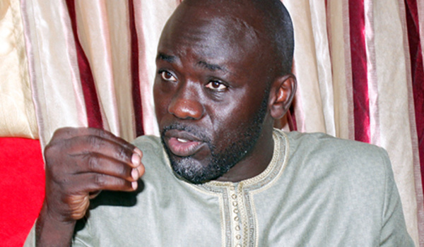 Confidences : Cheikh Yérim sert un café show