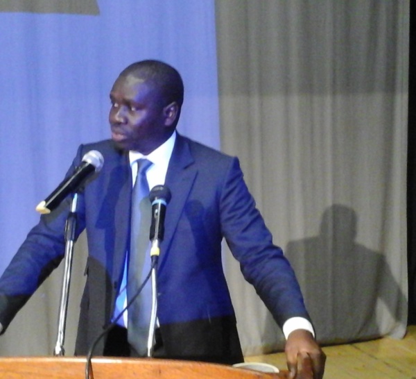 Me Oumar Youm, Ministre de la Gouvernance locale et porte-parole du Gouvernement : "S'il est réélu en 2017, Macky Sall se limitera aux deux mandats comme il l'a toujours dit (...) Organiser une marche dans le contexte actuel (...)"