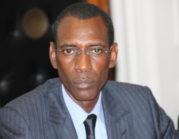 Le Sénégal ouvre officiellement ses frontières aériennes et maritimes aux pays touchés par Ebola