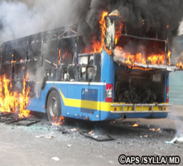 BUS DE DDD INCENDIÉ : La piste du Pds se précise de plus en plus