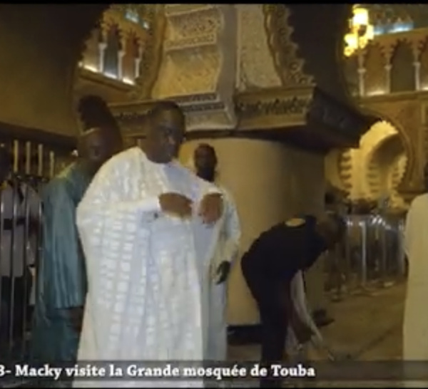 Magal 2023 - La visite que le Président Macky Sall a effectuée dans la grande mosquée de Touba