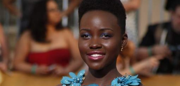 La robe aux 6000 perles de Lupita Nyong'o volée à son hôtel