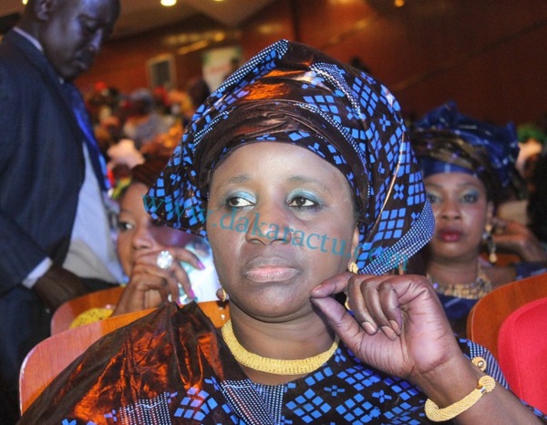 Journée mondiale de la femme : comment Mariama Sarr s’est arrangée pour remplir la salle de l’Union Africaine.  