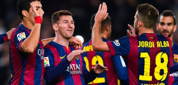  Football : le Barça remporte le classico et distance le Real  