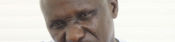 Rappelant son compagnonnage avec le père de ses co-prévenues Tahibou N'diaye fond en larmes