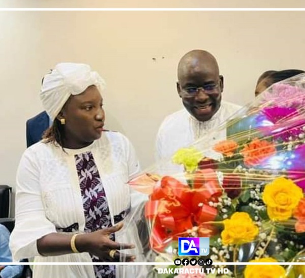 Passation de service : Khady Diène Gaye "tombe sous le charme" de son prédécesseur Aliou Sow