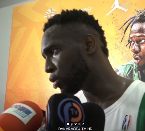 Ibrahima Thomas, pivot de l'AS Douanes, déclare : "Nous allons rester solides et apporter les corrections nécessaires"