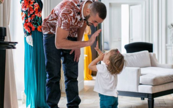 Karim Benzema : moment câlin avec sa fille Mélia