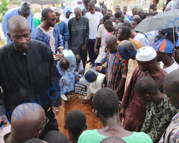 Les images de l'enterrement de Doudou N'diaye Coumba Rose