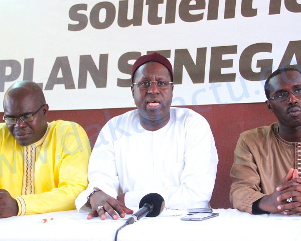 Abdou Karim Sall raille l’opposition après leur meeting raté : « Les sénégalais venaient juste pour voir leur grand-père et s’enquérir de son état de santé »