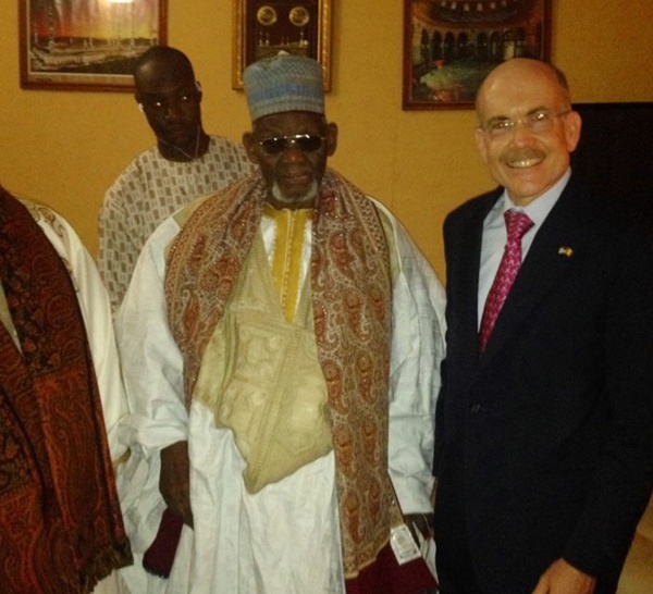 Message de l'Ambassadeur des Etats-Unis après sa visite chez le Khalife général des Niassène