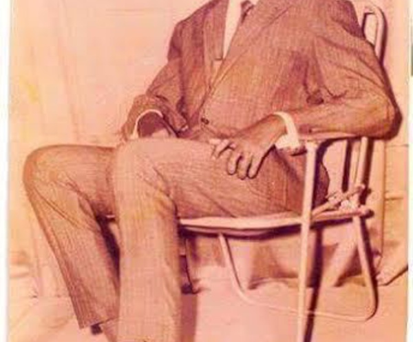 SOUVENIR : Cheikh Ahmed Tidiane Sy Al Maktoum du temps de sa jeunesse