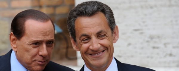Nicolas Sarkozy éreinté par Silvio Berlusconi dans un livre d'entretiens du Cavaliere