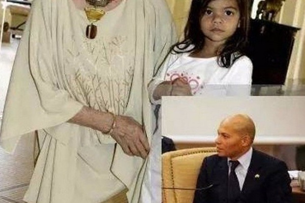  Rebeuss : Les filles de Karim Wade rendent encore visite à leur père