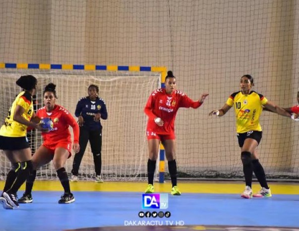 Finale de la CAN de handball 2024 : Bassirou Diomaye Faye encourage les Lionnes pour leur combativité 