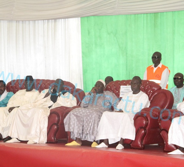 Semaine Cheikh Ahmadou Bamba : Les images de la grande conférence de Guédiawaye sur le thème "le rôle du maitre coranique dans la société"