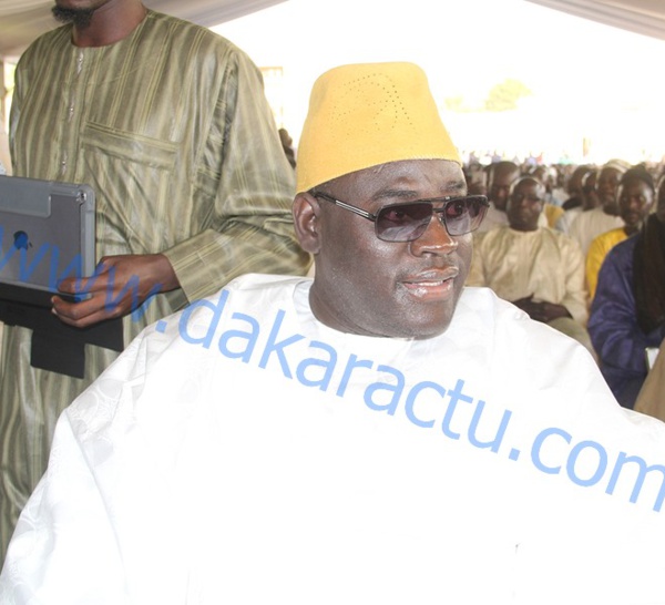 Semaine Cheikh Ahmadou Bamba : Serigne Bass Khadim Awa Ba Mbacké à la cérémonie de clôture à Massalikoul Djinane