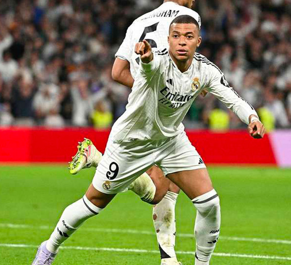 Foot: Mbappé veut "marquer l'époque" au Real Madrid