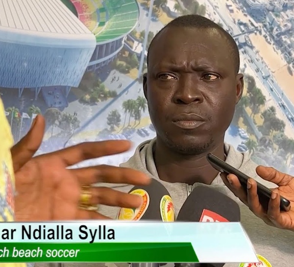 Oumar Ngalla Sylla, Coach Beach Soccer entre deuil et défi : « Il faut mouiller le maillot pour honorer … »