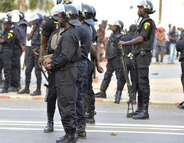 La Direction Générale de la Police fait "revenir" les Policiers Adjoints Volontaires (PAV) récemment libérés