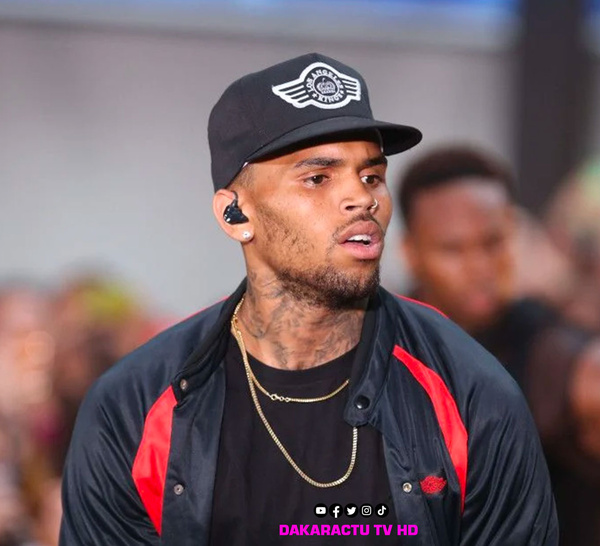 Chris Brown arrêté à Manchester : il est accusé d’avoir violemment agressé un producteur à Londres en 2023