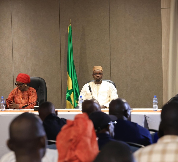 En visite au Burkina, le PM sénégalais envisage une "collaboration" face aux jihadistes