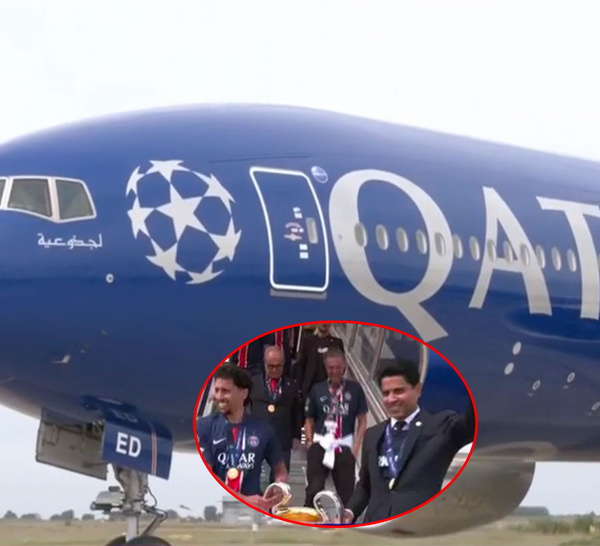 Foot: l'équipe du PSG, championne d'Europe, a atterri à Roissy (source aéroportuaire)