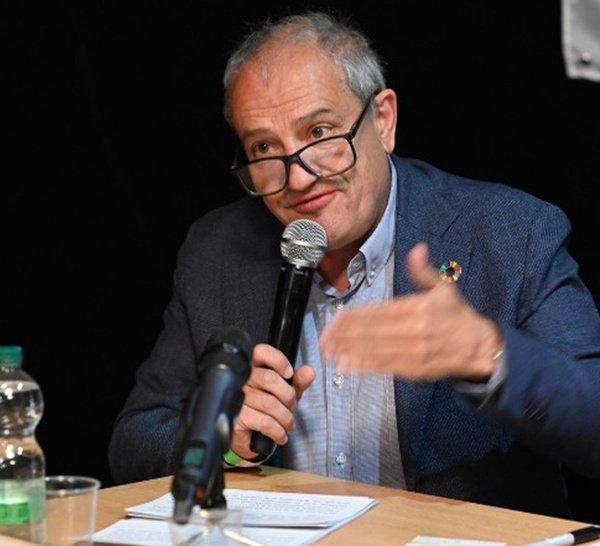 Face aux revendications africaines : « Genève, Ville internationale, capitale mondiale de la diplomatie et de la gouvernance multilatérale, se tient aux côtés des pays africains » (M. Alfonso Gomez)