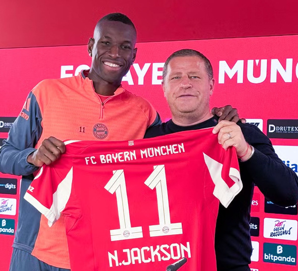 Allemagne: Jackson "fier" d'être au Bayern, après des "moments difficiles" pour obtenir son prêt