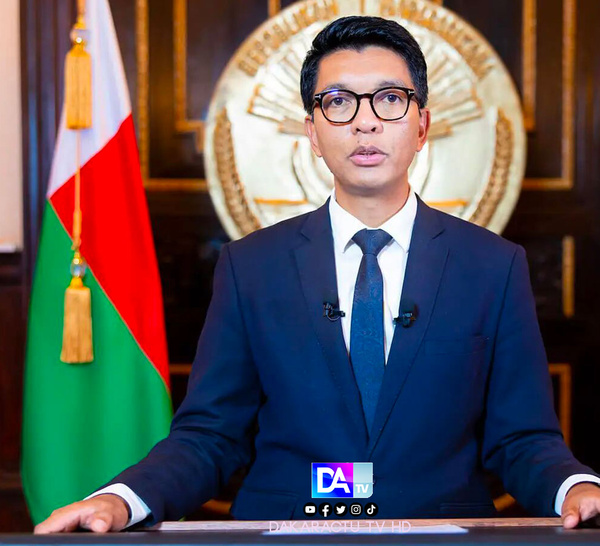 Madagascar: le président dissout l'Assemblée nationale avant un vote pour abandon de poste le visant