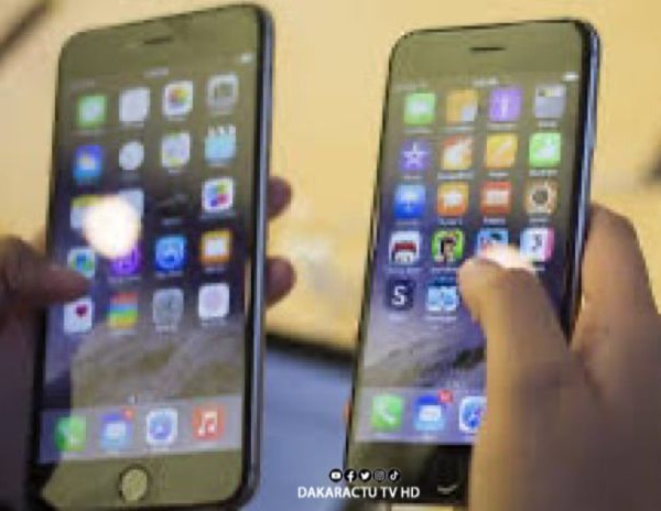 Kaolack : Un élève exclu pour avoir utilisé son téléphone portable en classe, une violation du règlement