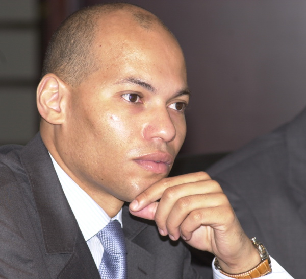 « Panama papers » et sociétés offshore : Sur la piste des fonds de Karim Wade ?
