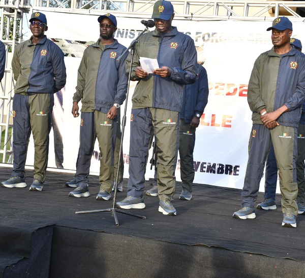 1ère Édition de la Randonnée Pédestre des Forces Armées : "Une activité pour renforcer la fraternité et la camaraderie d’armes", Ministre des Forces Armées, Birame Diop