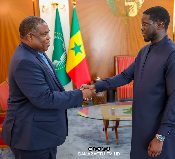 Le Chef de l’État a reçu en audience Mouhamadou Mansour Mbaye, Premier Président de la Cour suprême.