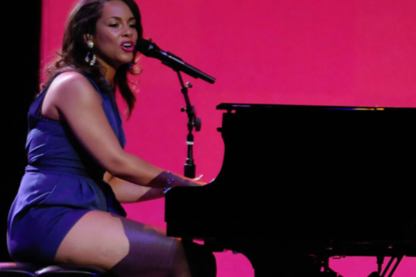 Ligue des champions : Alicia Keys chantera pour la finale