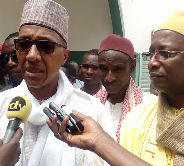 Livre blasphème sur le prophète : Abdoul Mbaye répond en larmes et sèchement à ceux qui parlent d’intolérance
